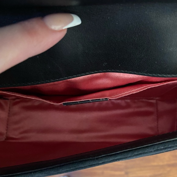 ✨GUCCI MARMONT VELVET SHOULDER BAG✨ - Picture 5 of 10